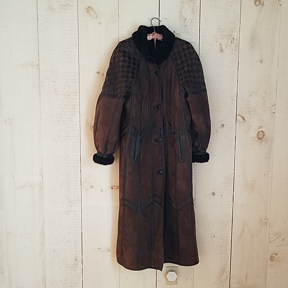 *VINTAGE* Authentic Shearling Wool Winter Jacket